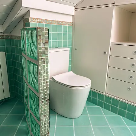 Casa Bole, Rustic-chic Attic With Glimpse דירה *