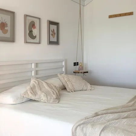 Apartman Casa Bole, Rustic-chic Attic With Glimpse Dormelletto