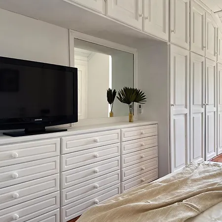 דירה Casa Bole, Rustic-chic Attic With Glimpse *