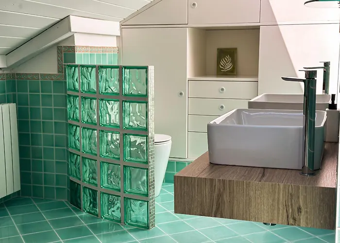 アパート Casa Bole, Rustic-chic Attic With Glimpse *