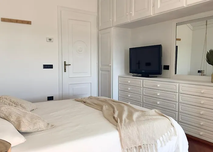 Lejlighed Casa Bole, Rustic-chic Attic With Glimpse