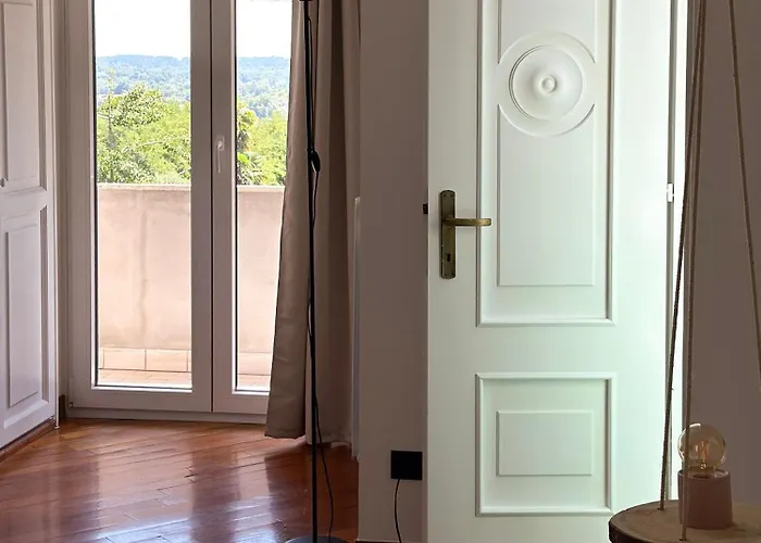 Casa Bole, Rustic-chic Attic With Glimpse アパート