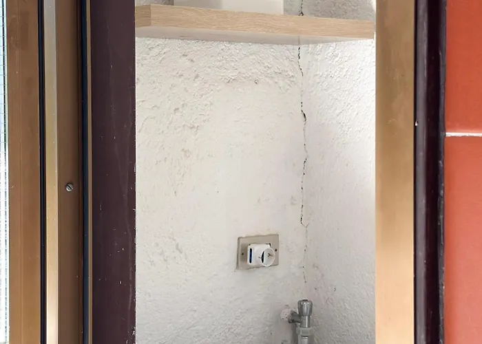 Casa Bole, Rustic-chic Attic With Glimpse