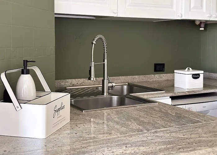 Casa Bole, Rustic-chic Attic With Glimpse